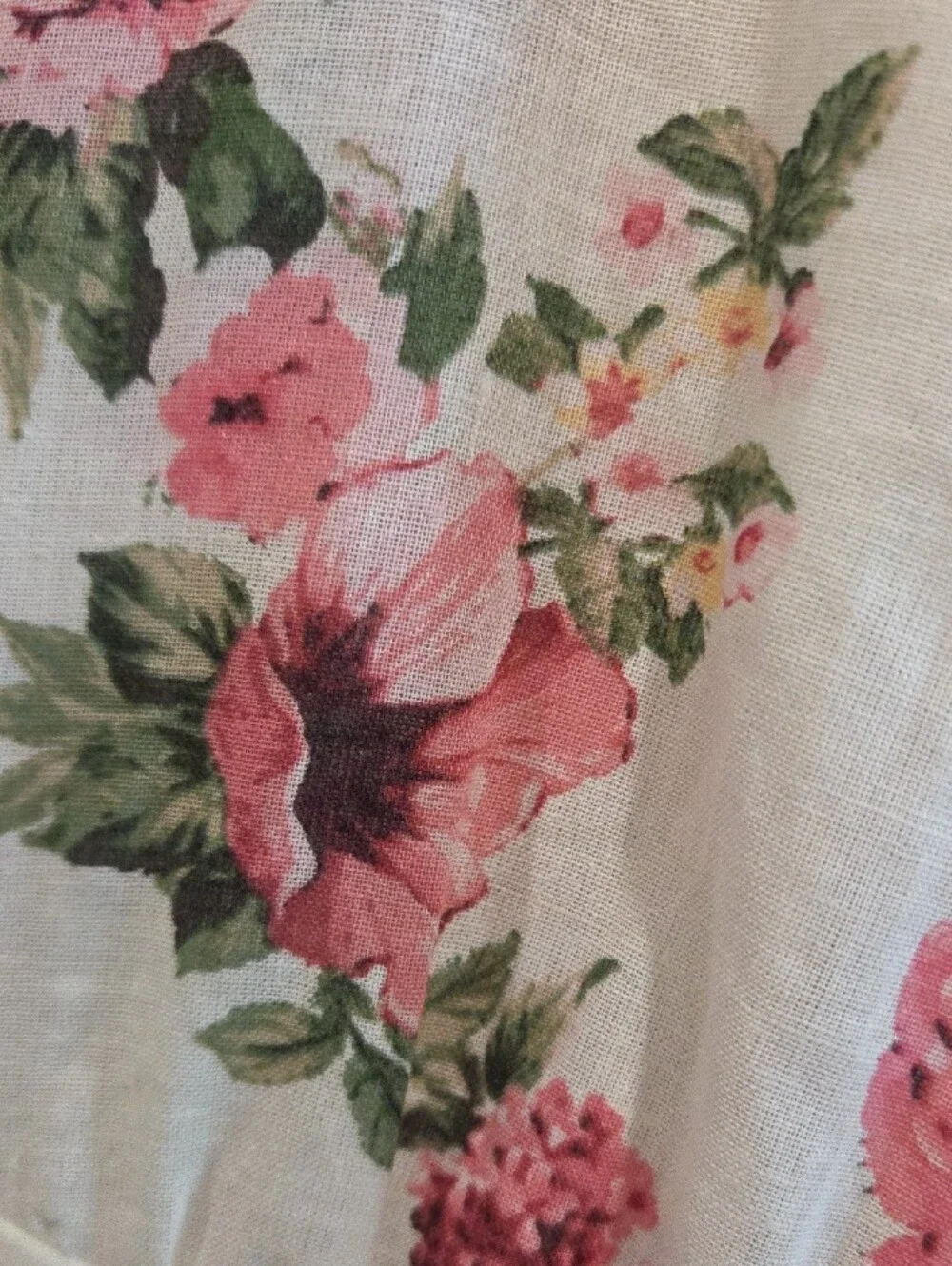 VICI Cream Floral Button-Up Puff Sleeve Blouse - Pink & Green - Picture 7 of 7